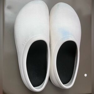 Crocs non slip working clogs